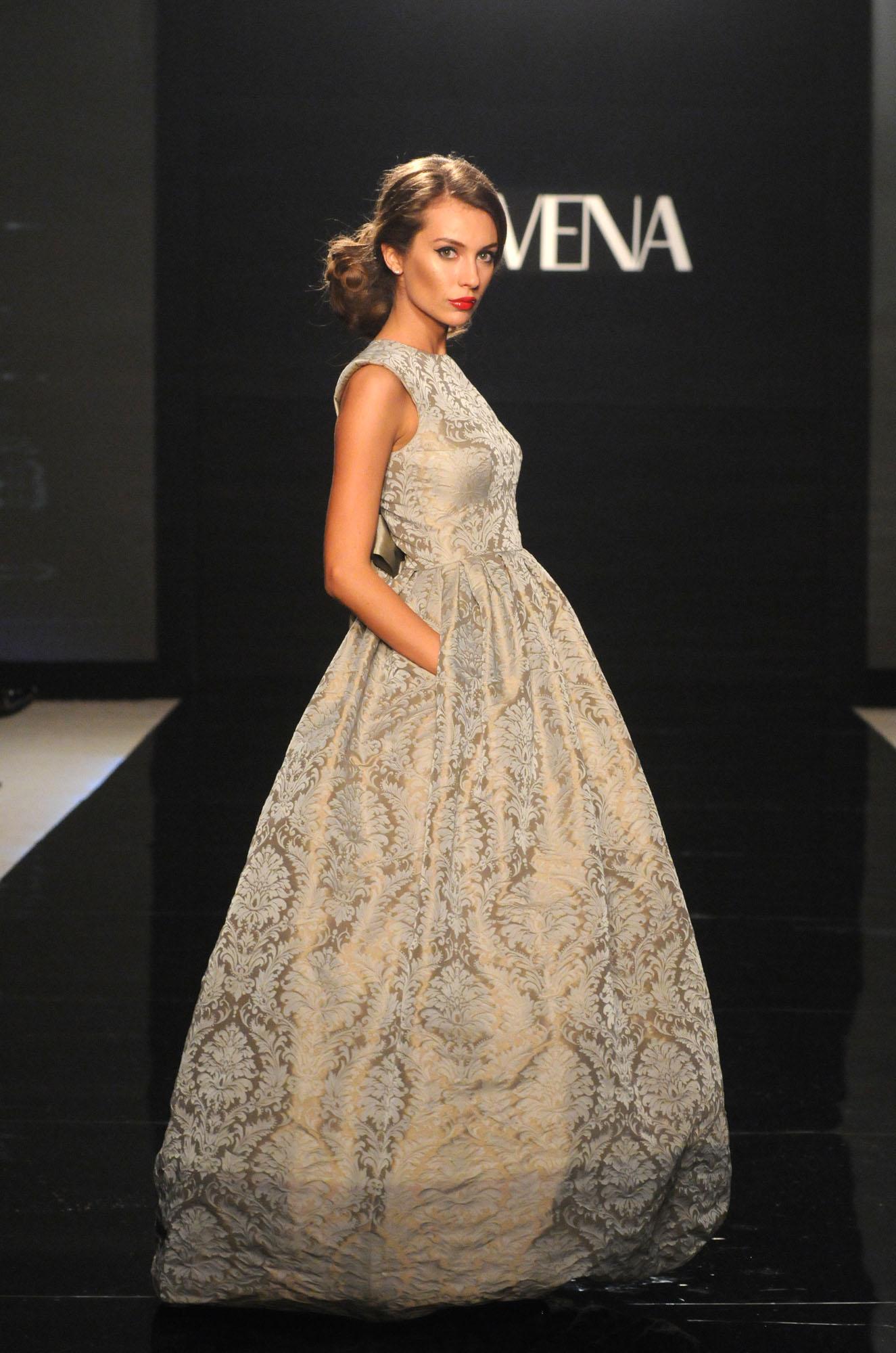 Никол Станкулова в модел на Nevena