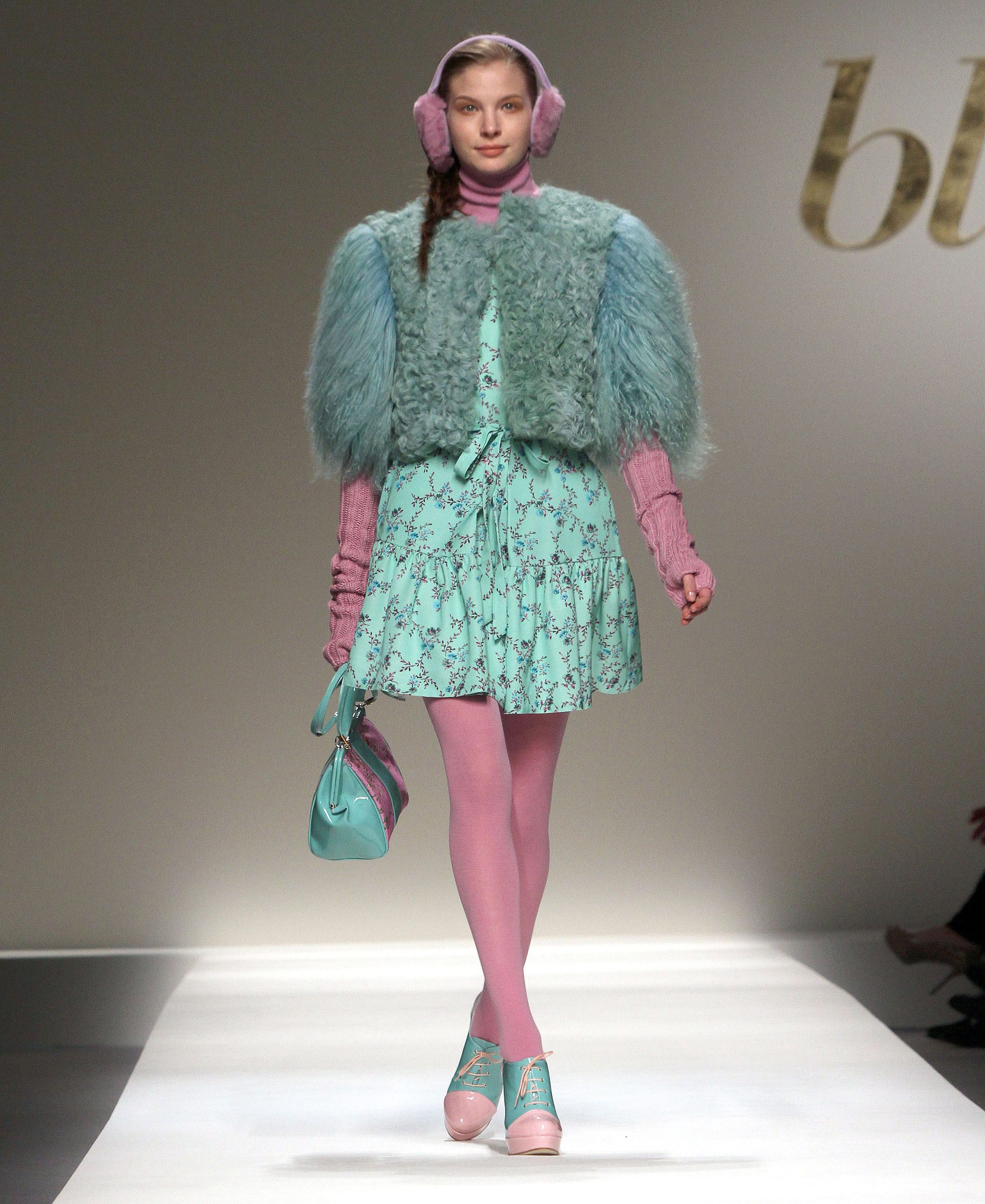 Модел на Blugirl