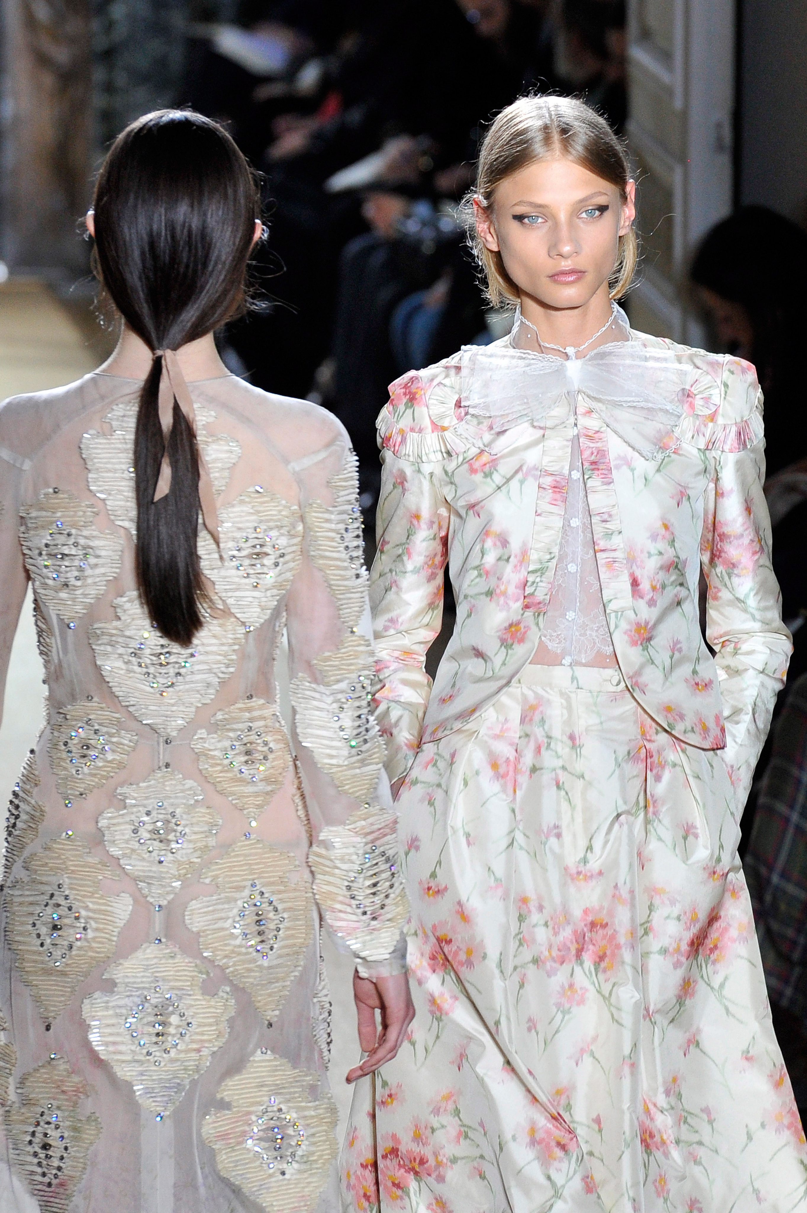 Модел на Valentino