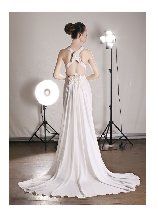 Ирена Милянкова в модел на Atelier VOILA