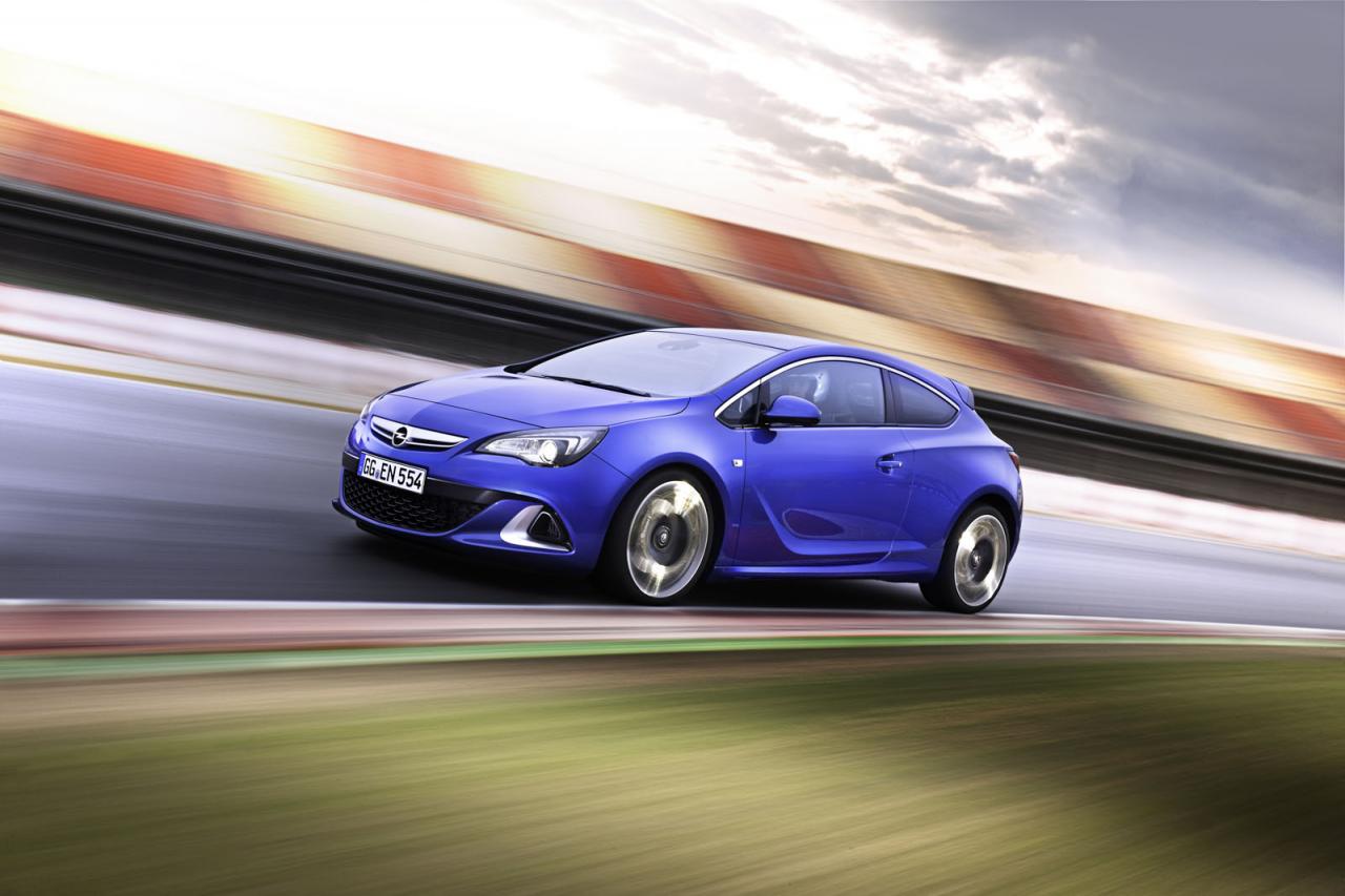 Astra OPC - кралят на въртящия момент