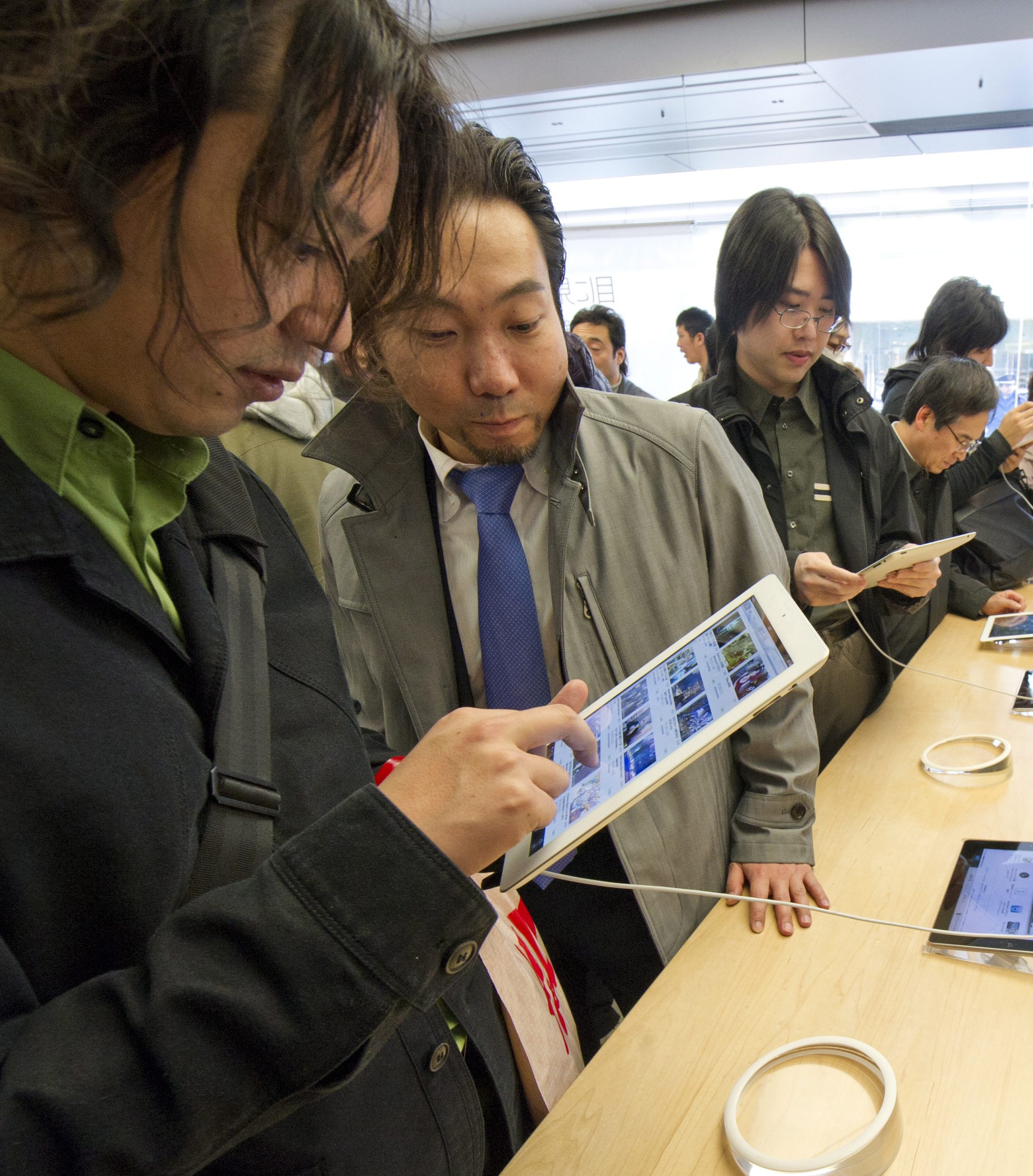 Стартът на новия iPad в Япония