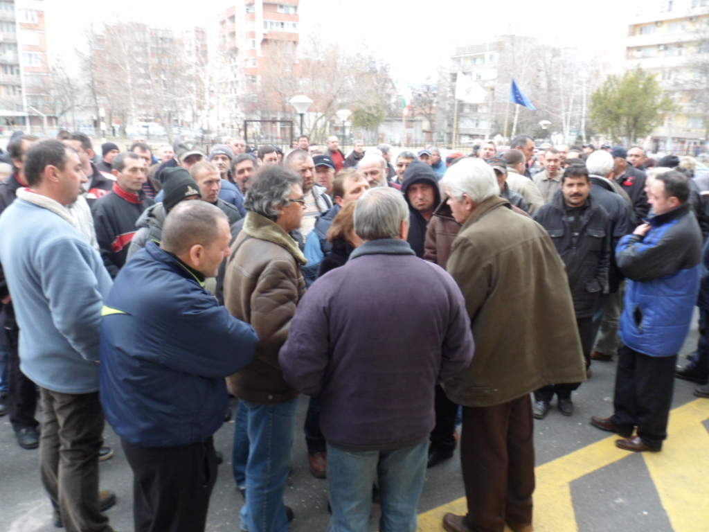 Кризата ”Захариев” не е отминала, бунт зрее и в ОЦК Кърджали