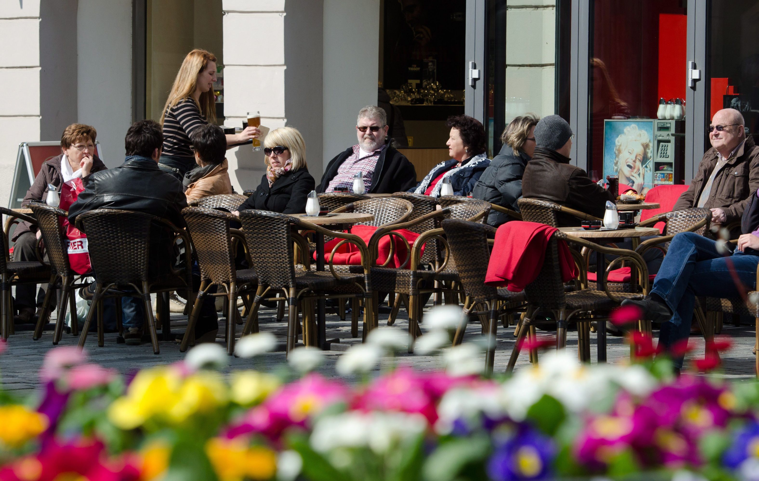 Времето до края на месеца - топло