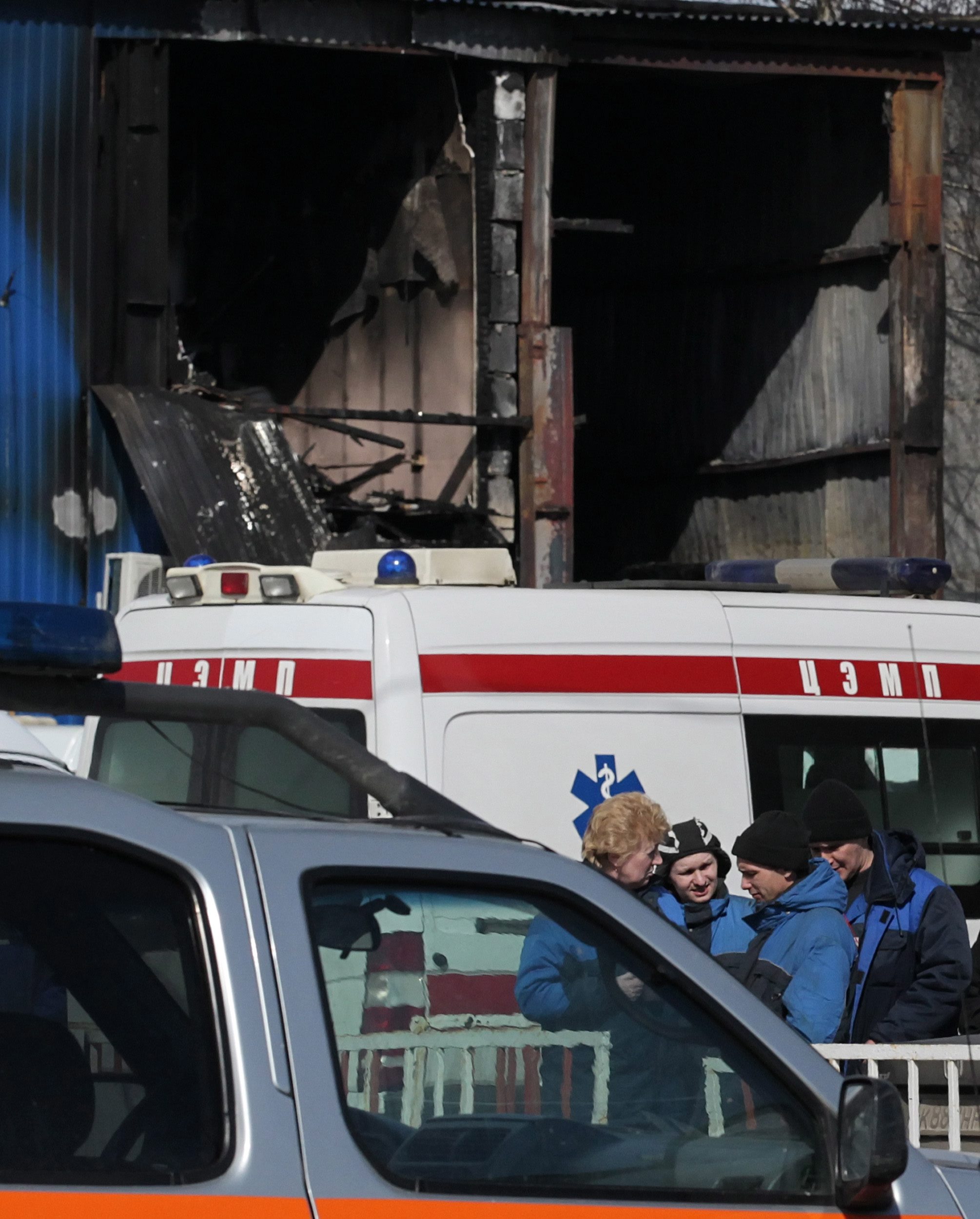 17 души загинаха при пожар на московски пазар