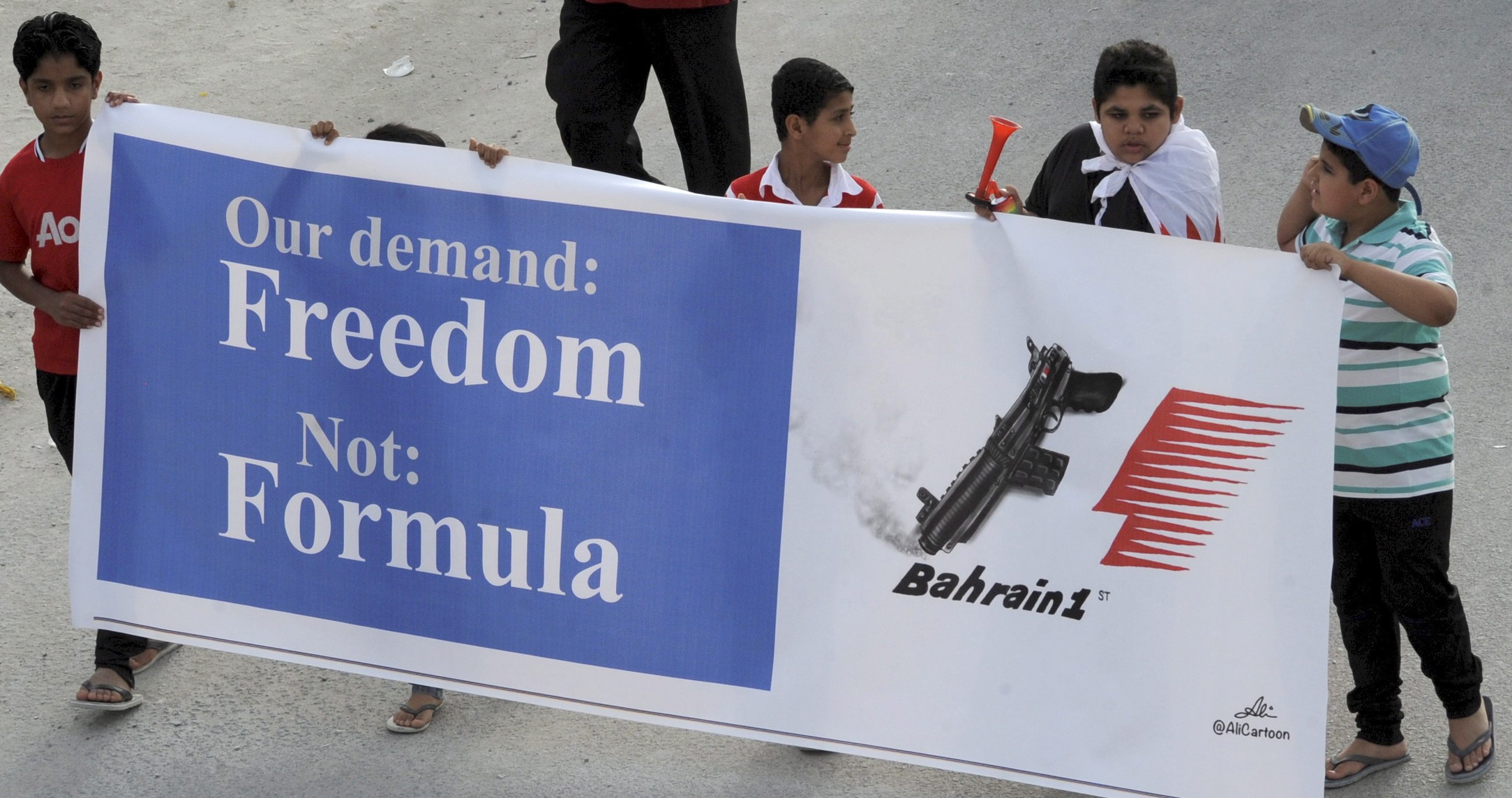 С протести посрещнаха отборите от Ф1 в Бахрейн