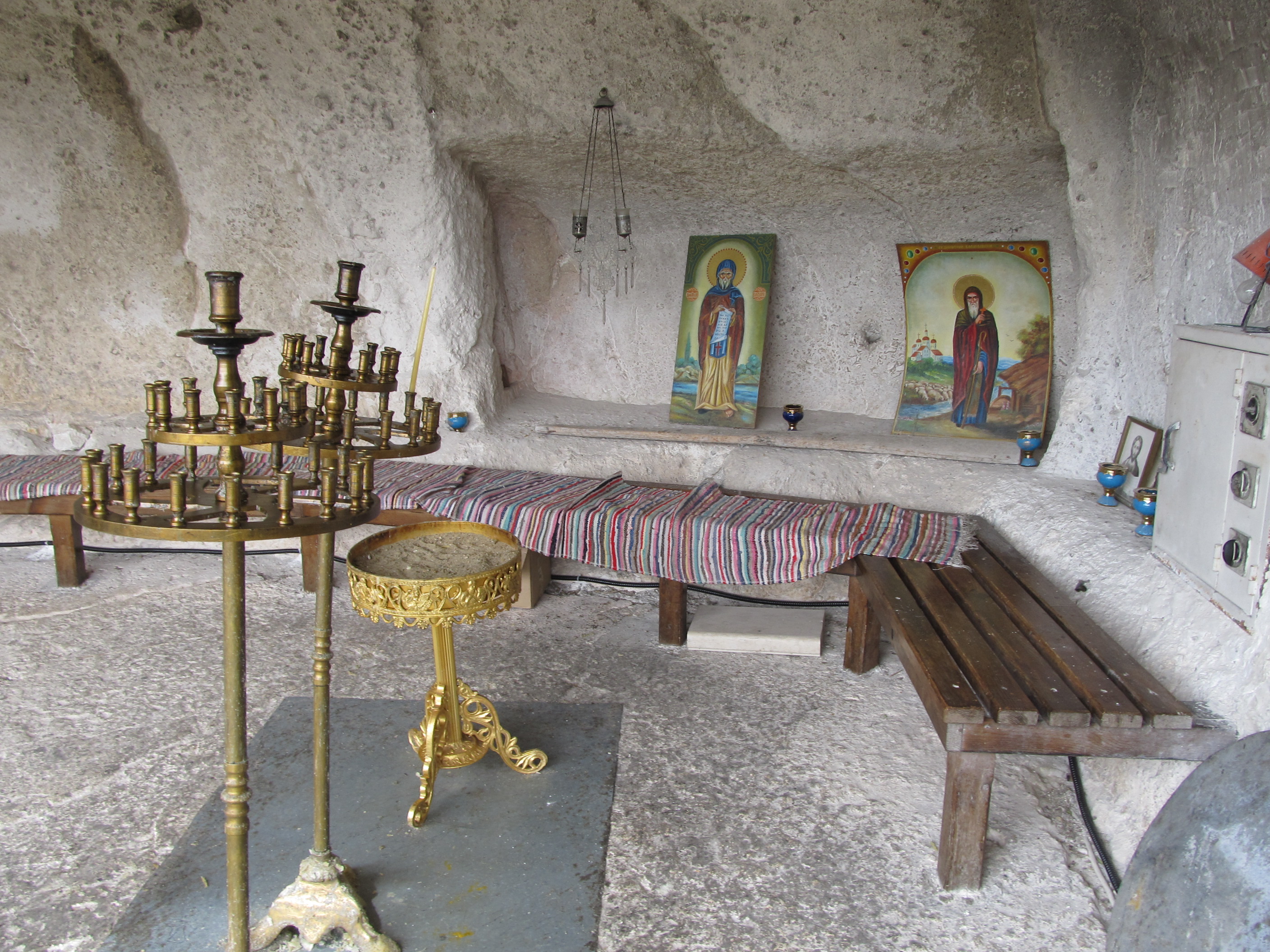Басарбовският манастир