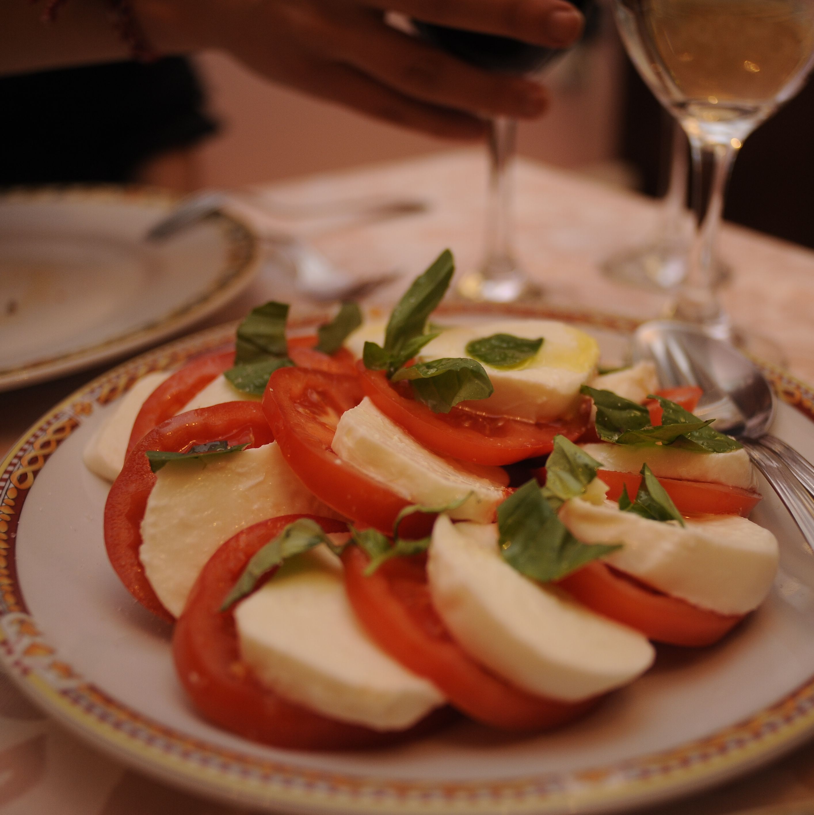 Салата ”Капрезе” | Лайф.dir.bg