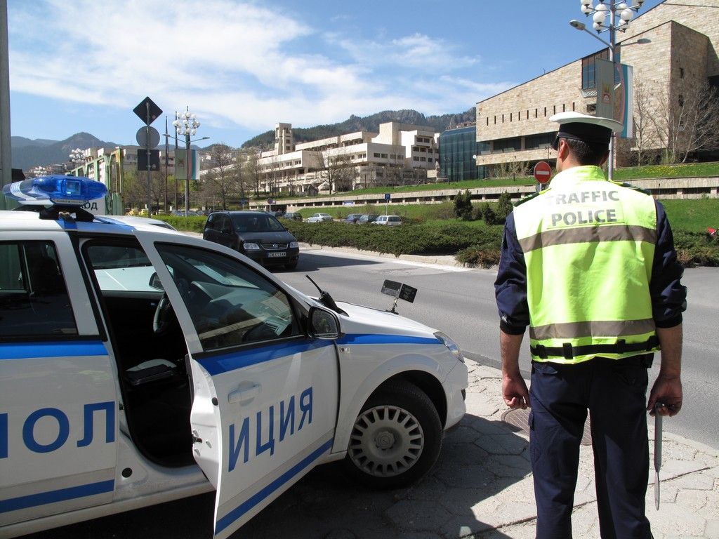 Пътните полицаи ще следят основно за шофиране след употреба на алкохол, превишена скорост и непоставени колани