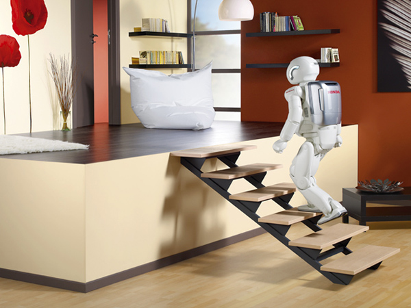 Роботът ASIMO