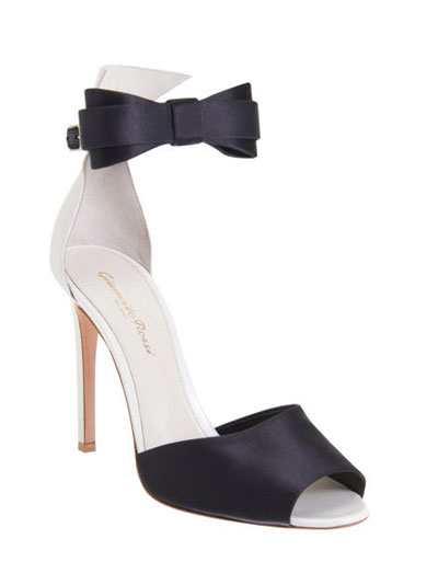 GIANVITO ROSSI, 775 долара