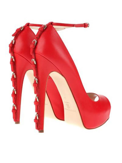 BRIAN ATWOOD, 975 евро