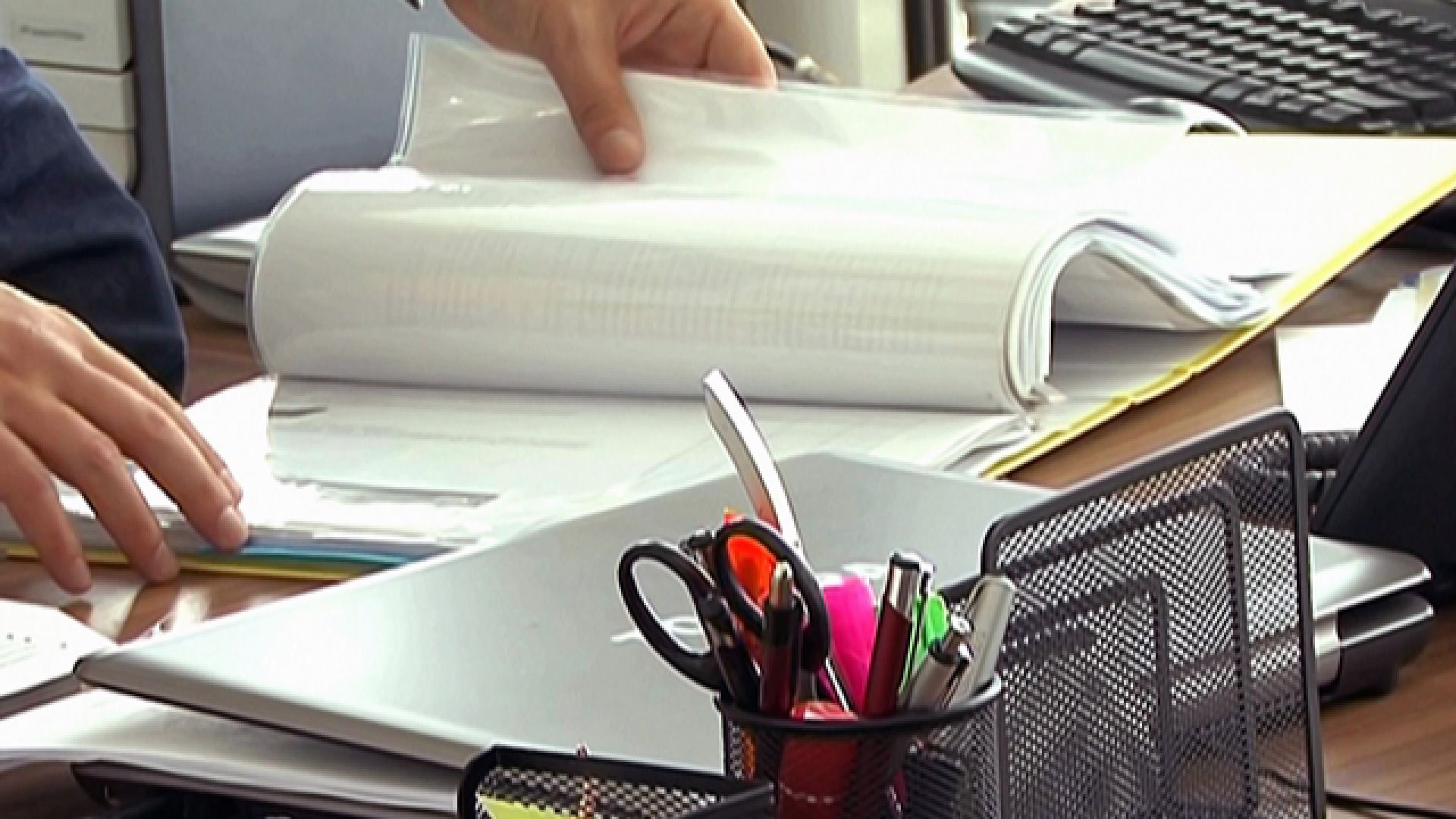 Председателят на Нотариалната камара Красимир Анадолиев увери по БНТ че