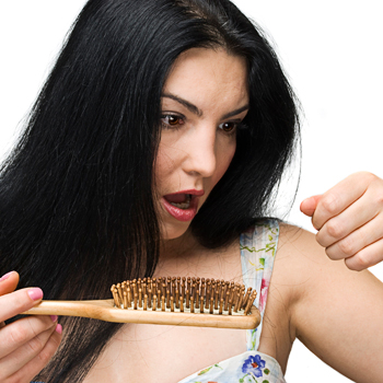 Лекарство възстановява растежа на коса при вид оплешивяване