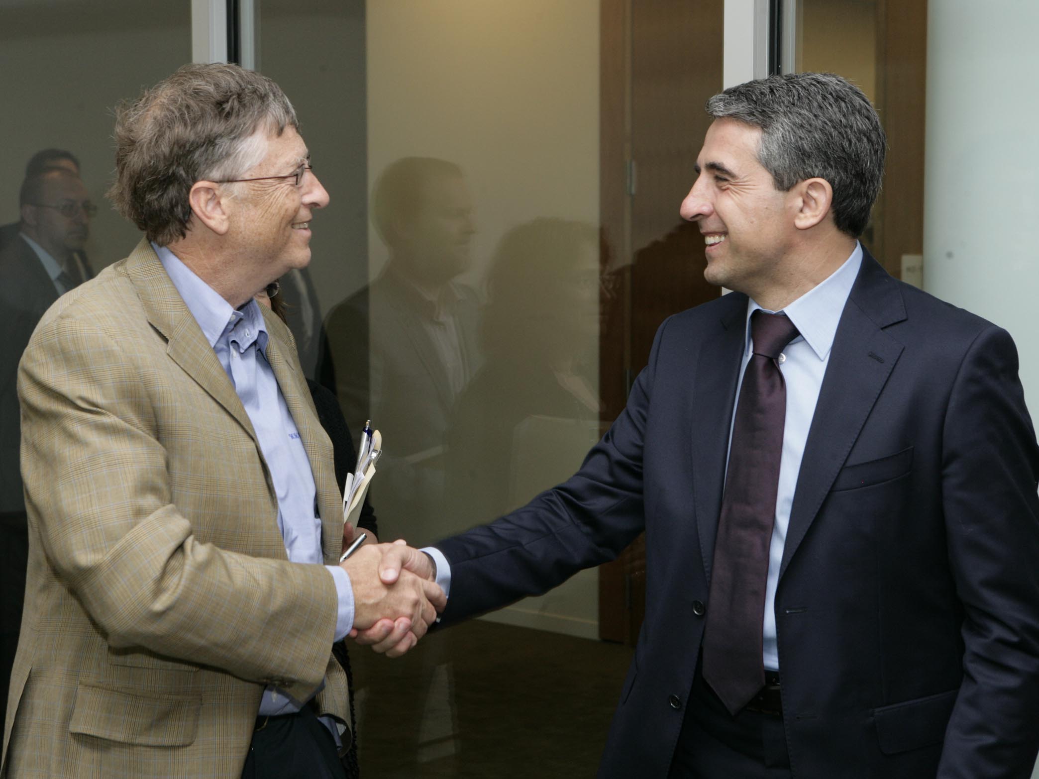 Бил Гейтс посъветва България да се насочи към високите технологии