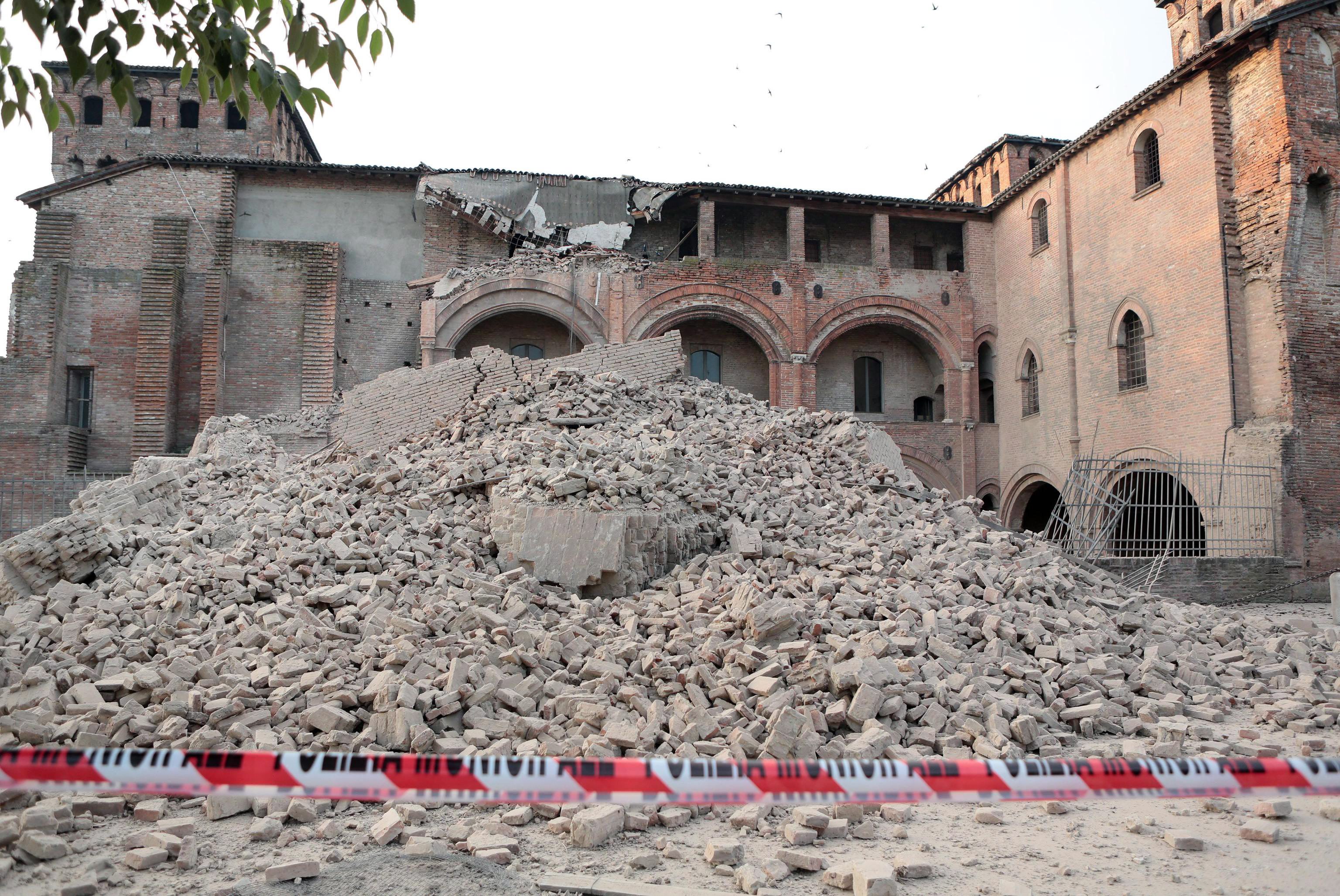 Трусовете са нанесли сериозни поражения на исторически сгради