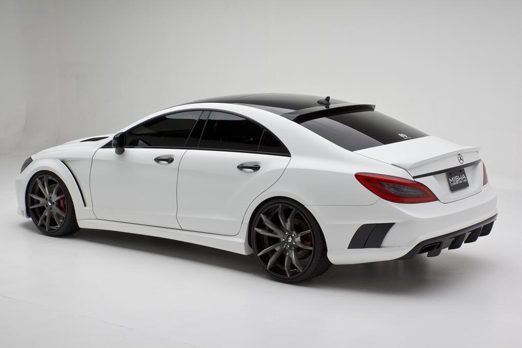 Това е Mercedes CLS-M