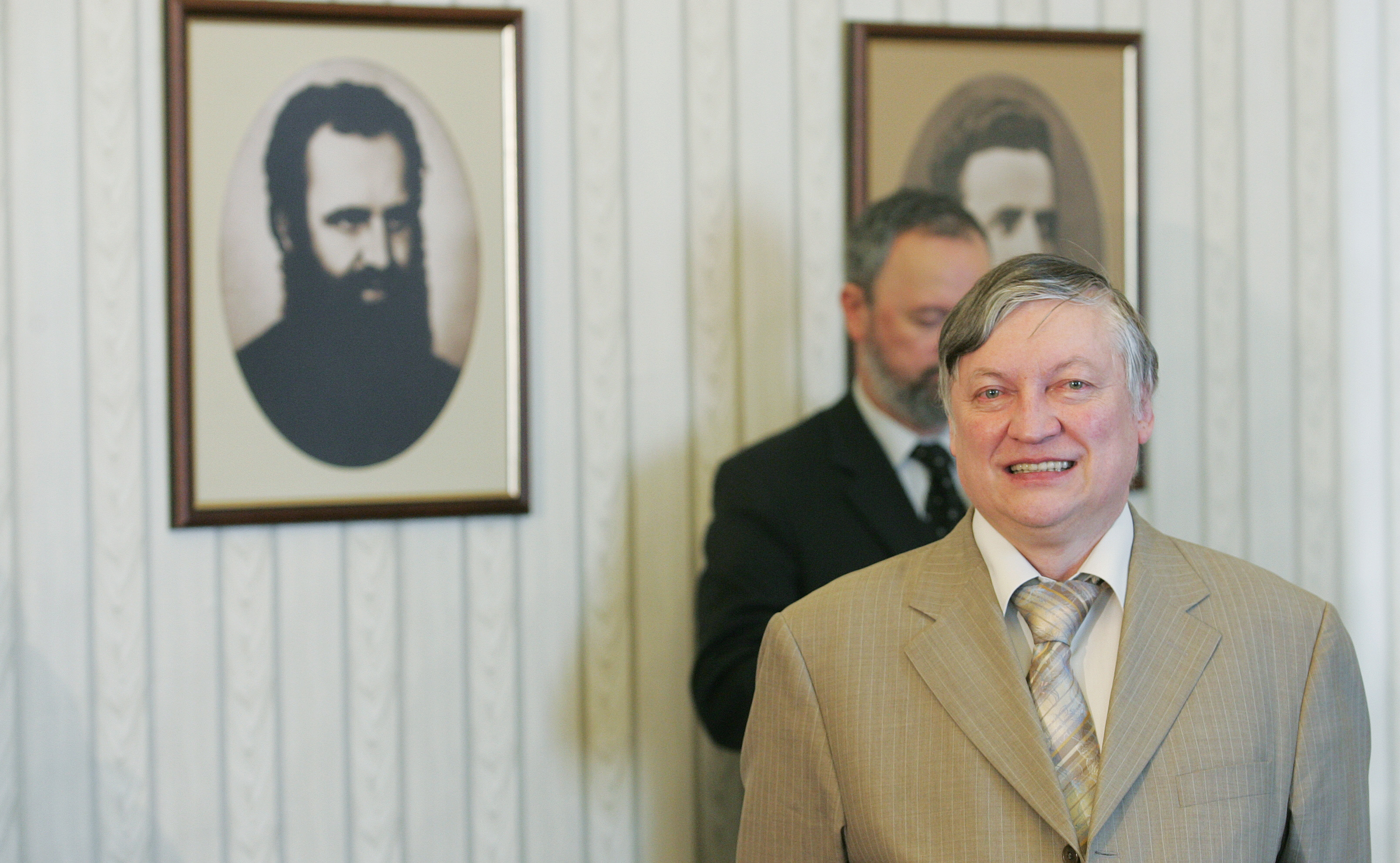Анатолий Карпов