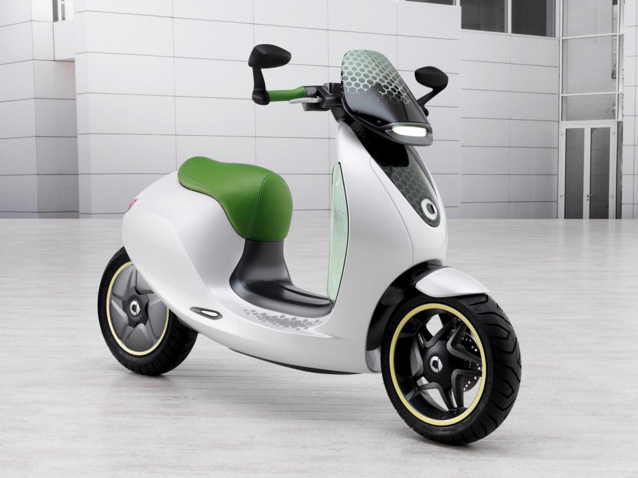 Smart започва производство на електрически скутер