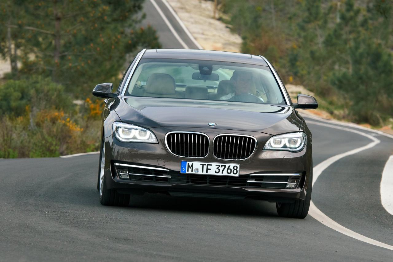 Нов вариант на BMW ”седмица”, но не М7
