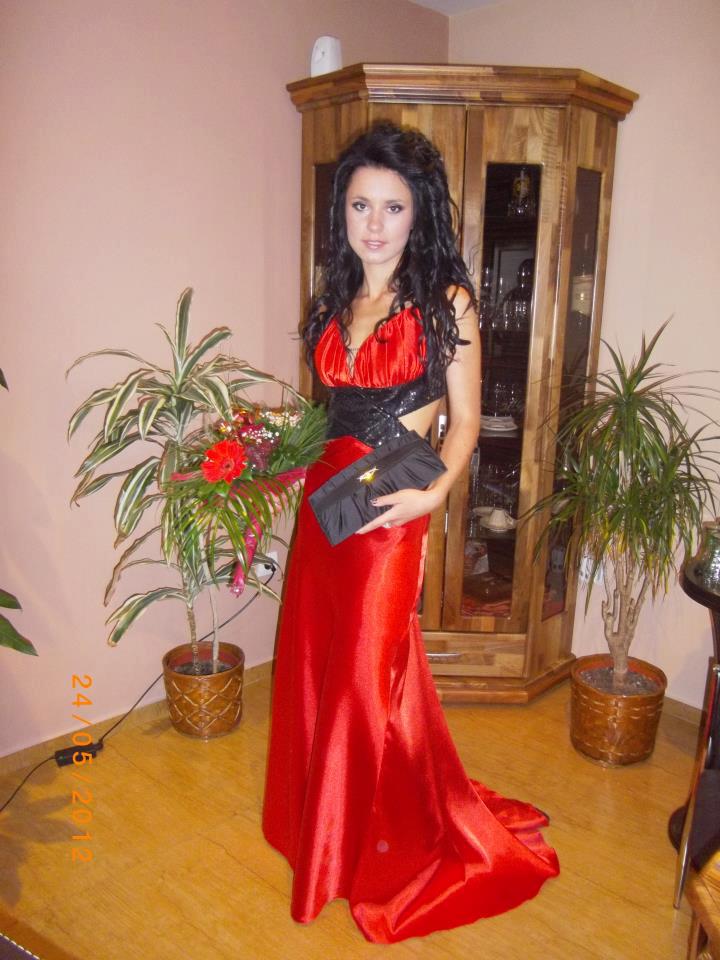 Стела Памукова