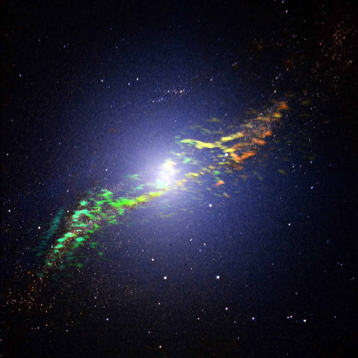 Откриха най-бледата отдалечена галактика