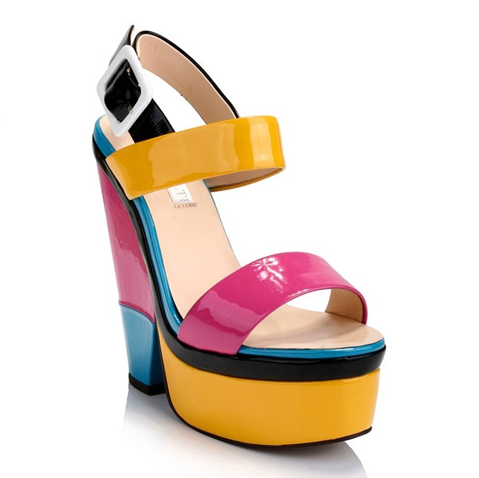 Неонови обувки на Giuseppe Zanotti 2012