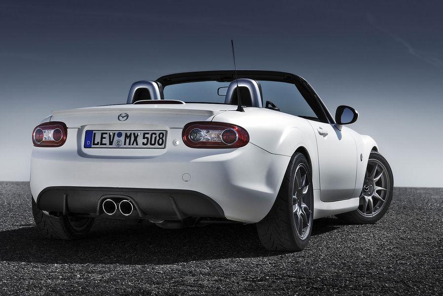 Mazda представи MX-5 Yusho