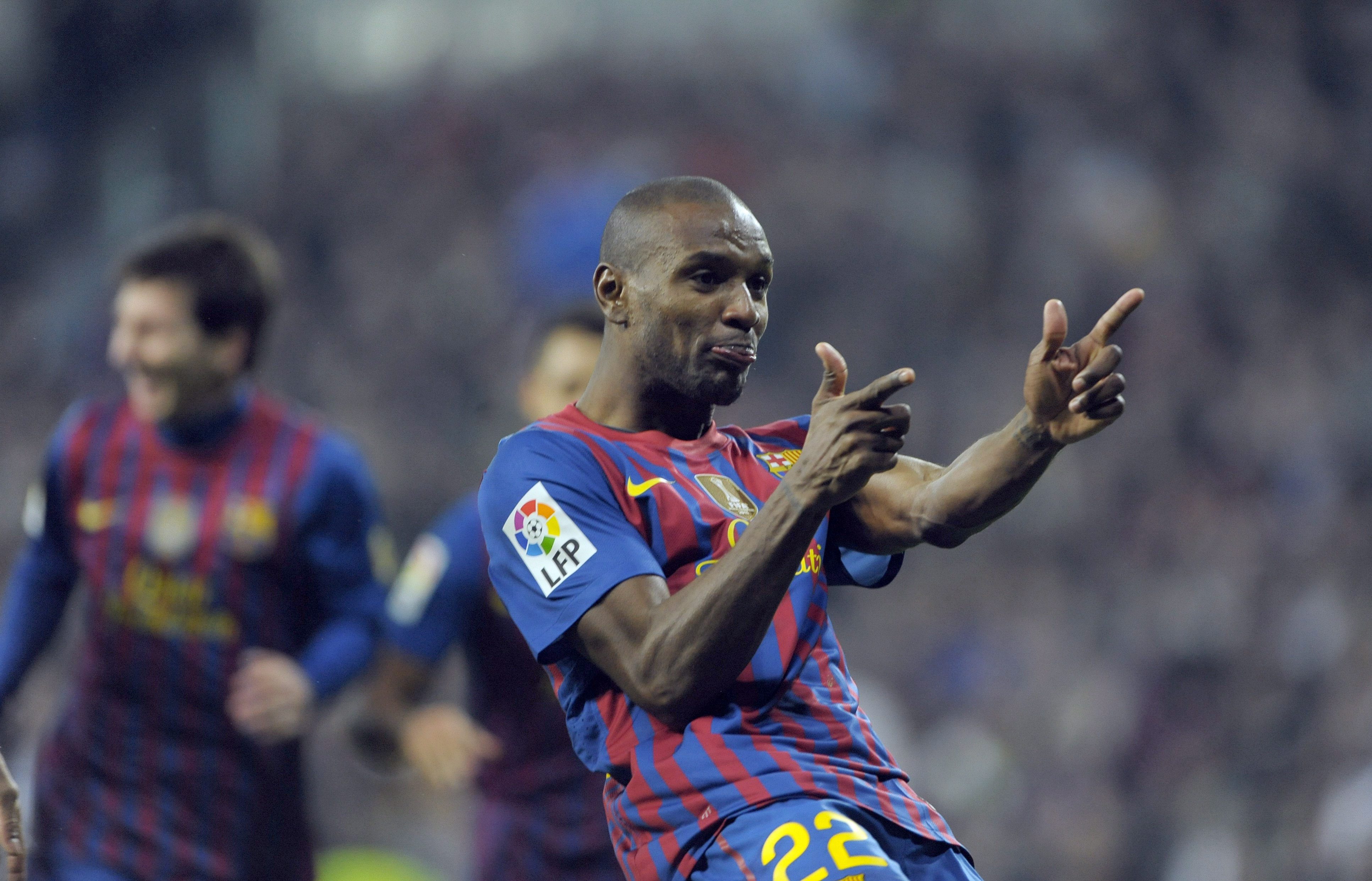 Абидаль. Eric Abidal. Eric Abidal футболист. Абидаль Барселона. Барселона 2007-2008 Эрик Абидаль.