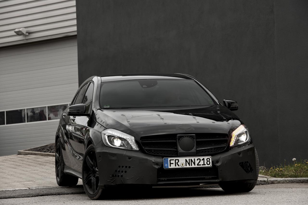 Mercedes пусна първи детайли за A45 AMG