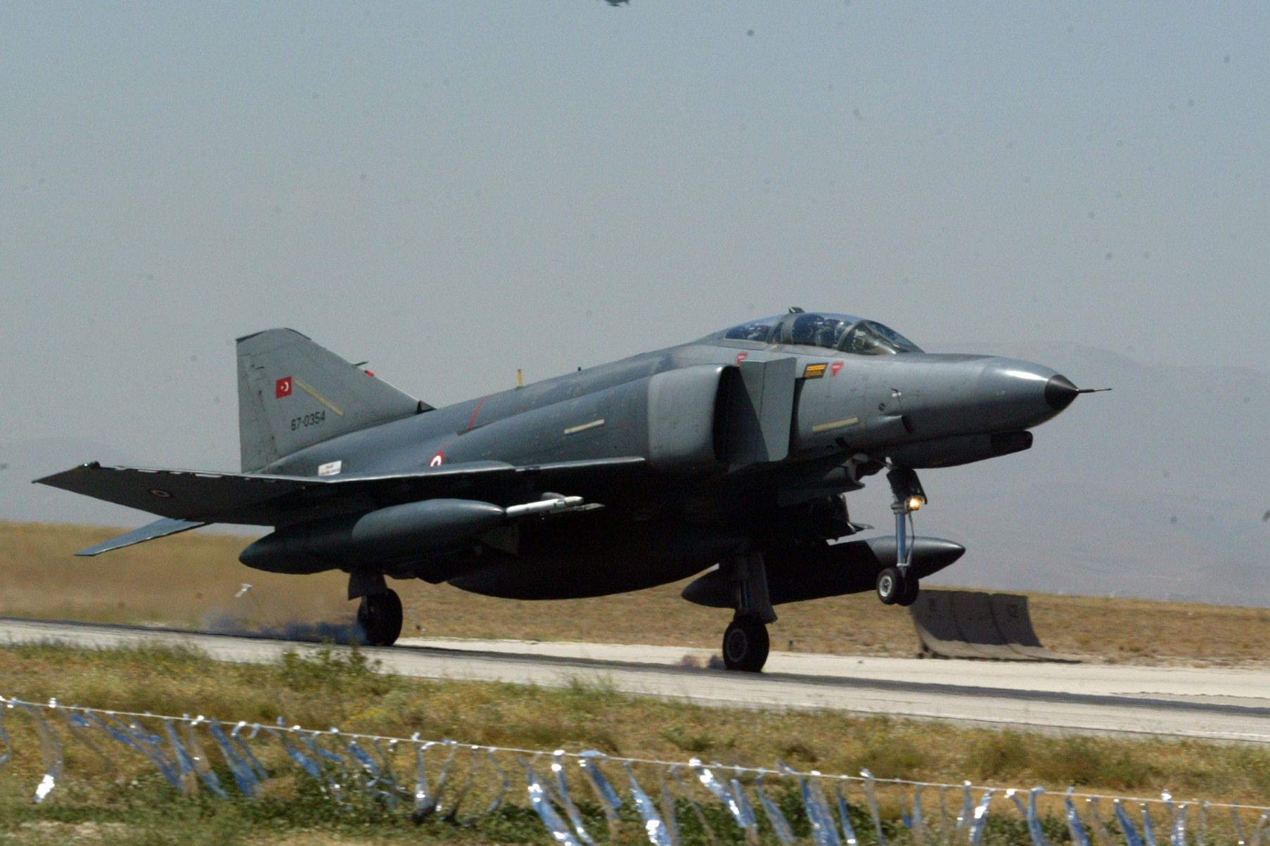 Руски самолет е нарушил въздушното пространство на Турция