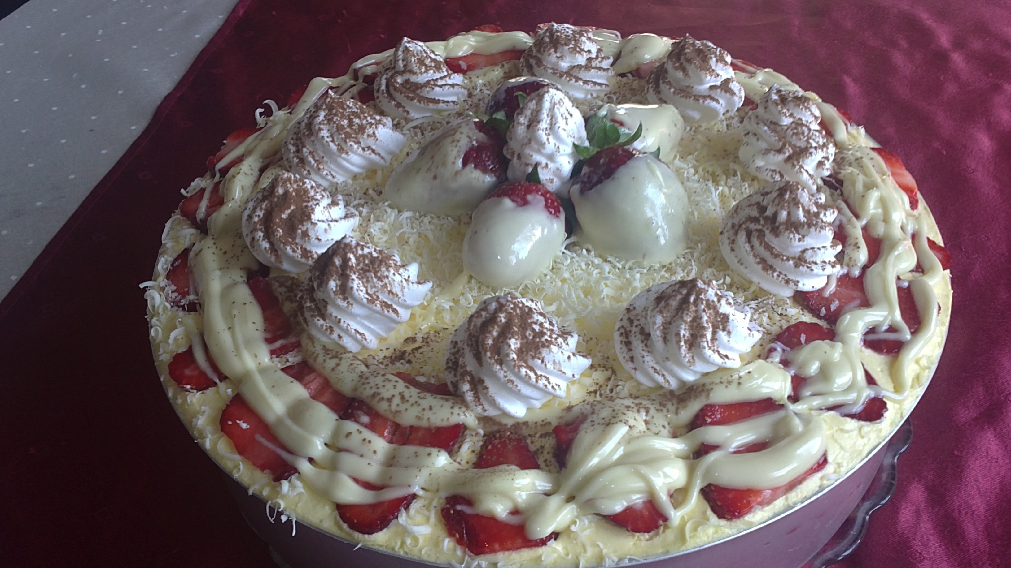 Ягодово тирамису