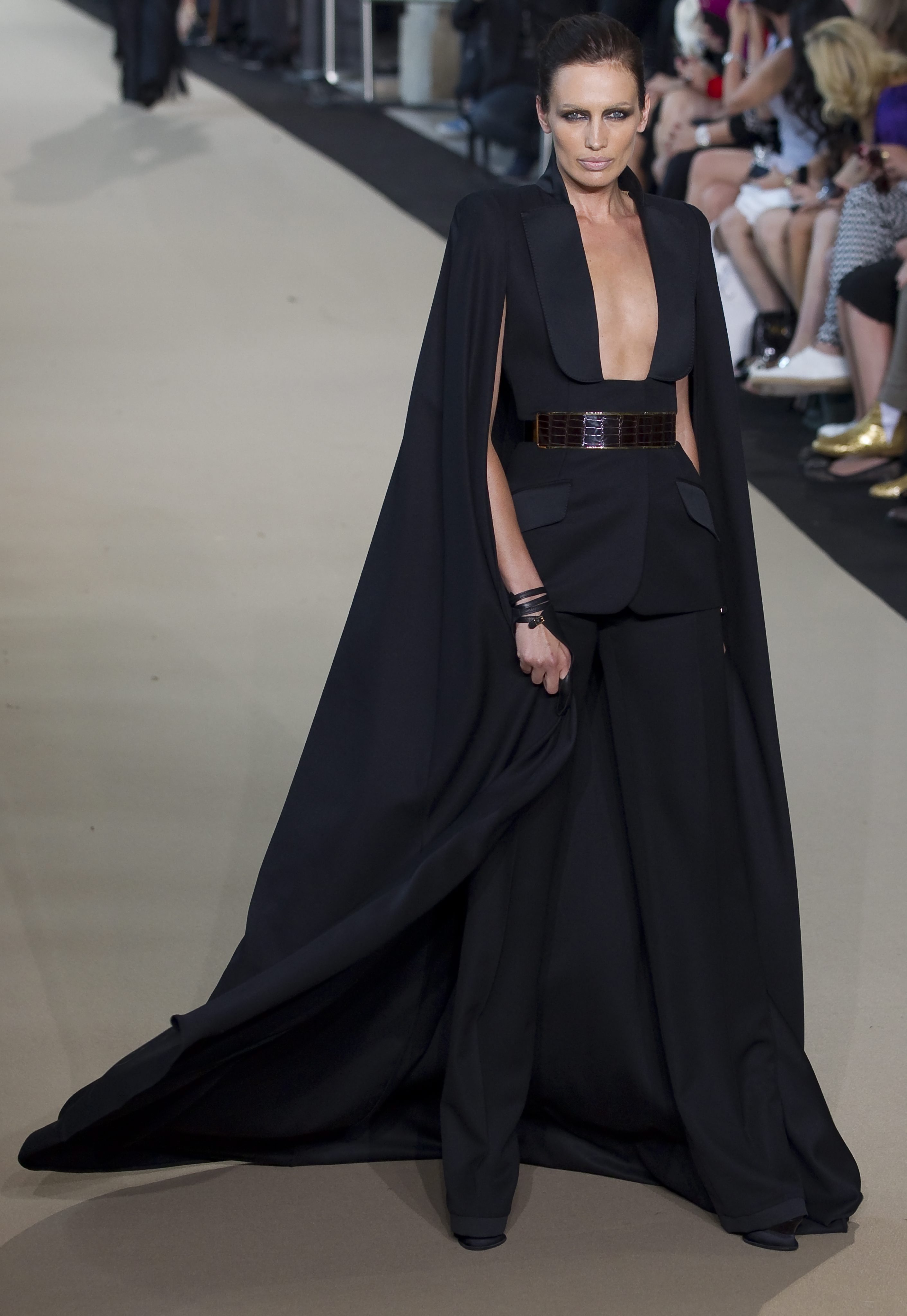 Колекция висша мода за сезон есен/ зима 2012/13 на Stephane Rolland