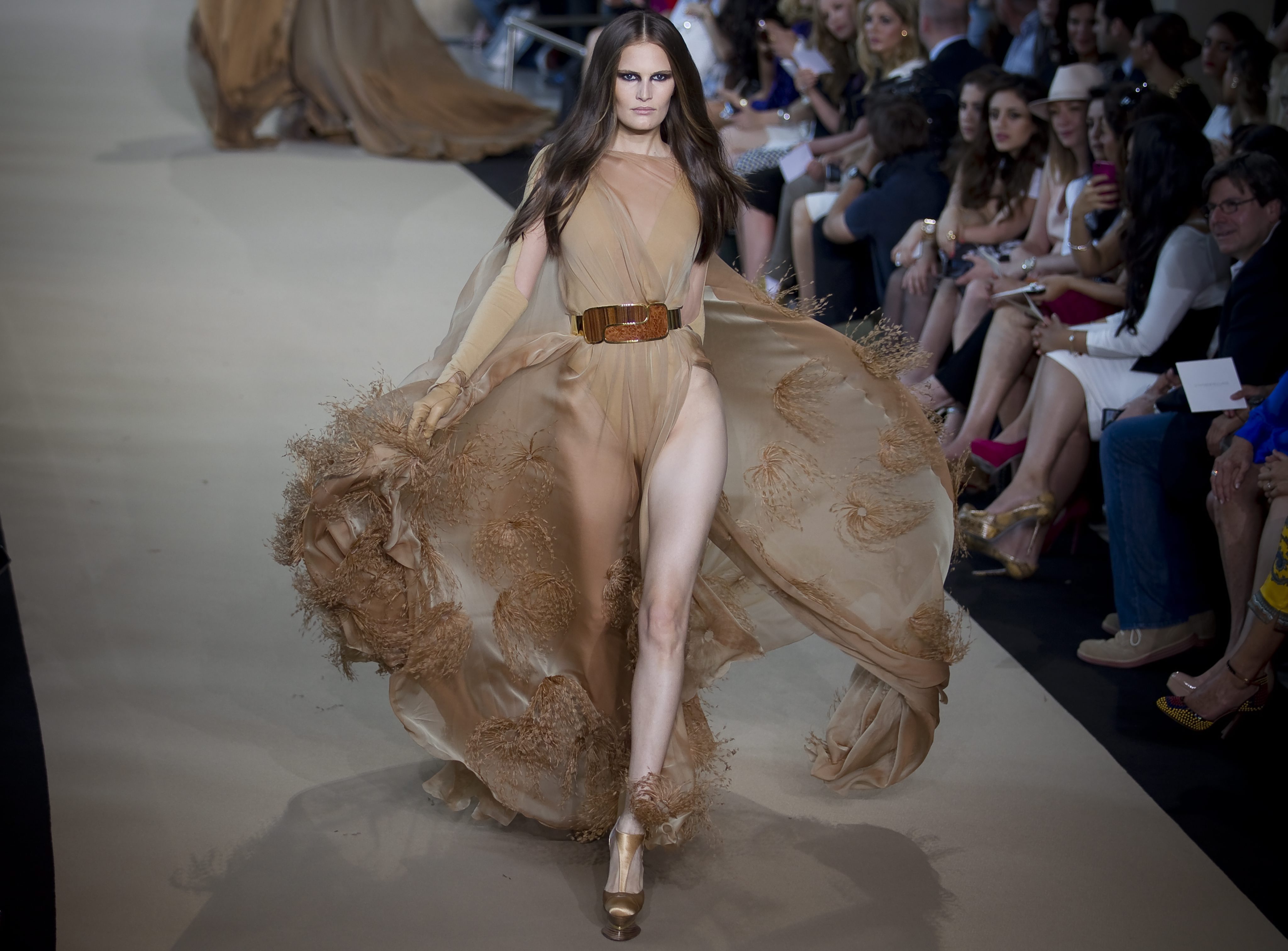 Колекция висша мода за сезон есен/ зима 2012/13 на Stephane Rolland