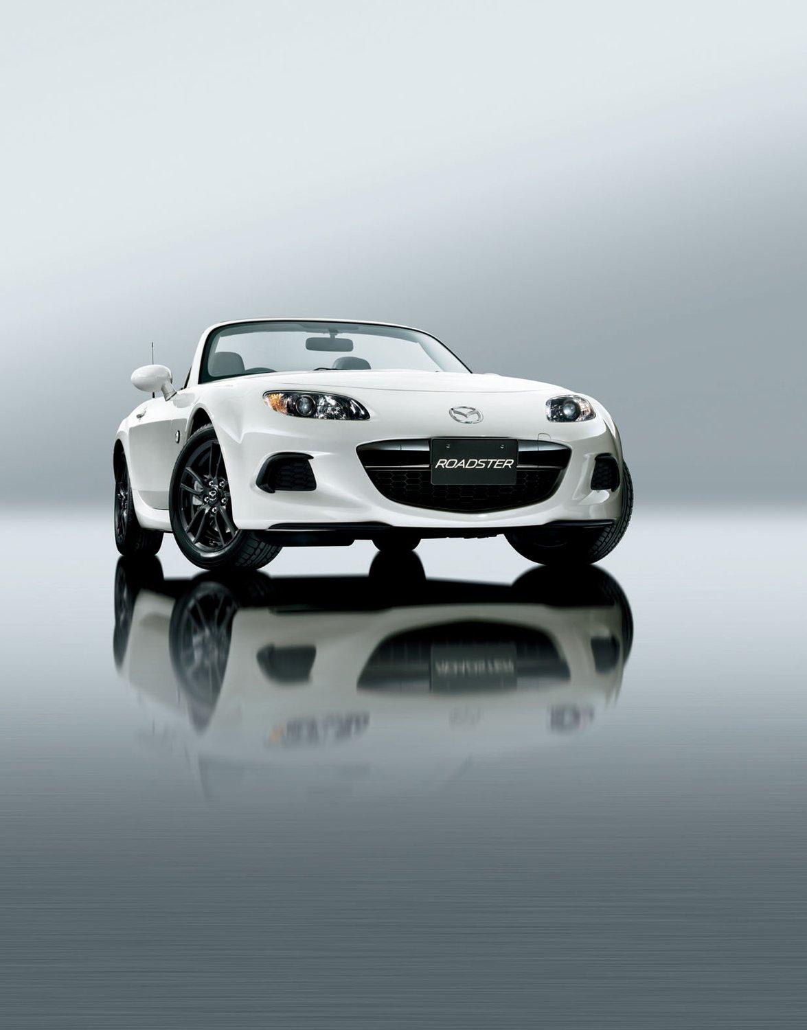 Mazda представи обновен MX-5 за Япония