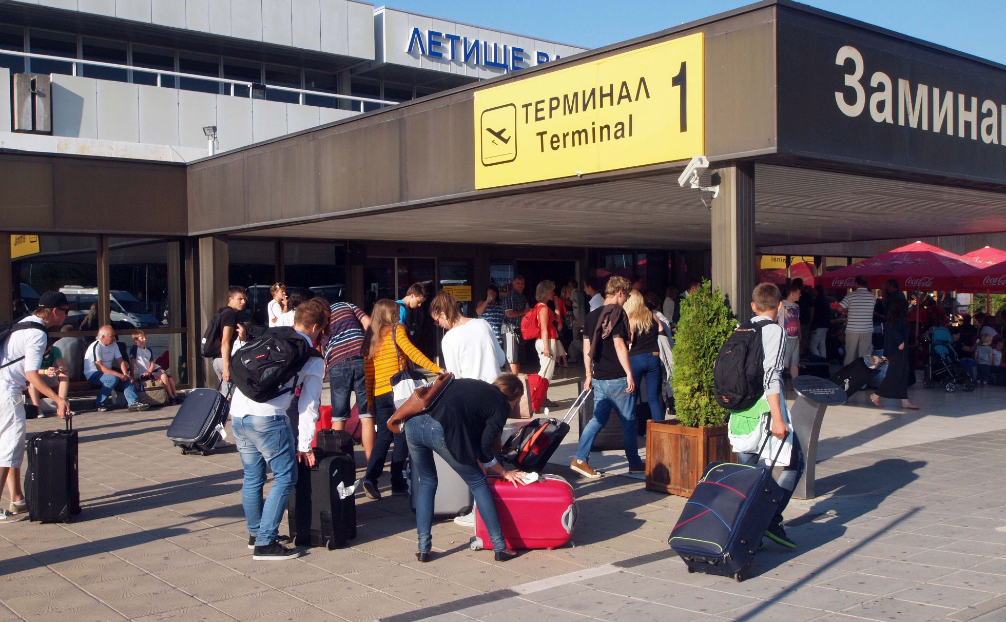 Летище Варна вече работи нормално