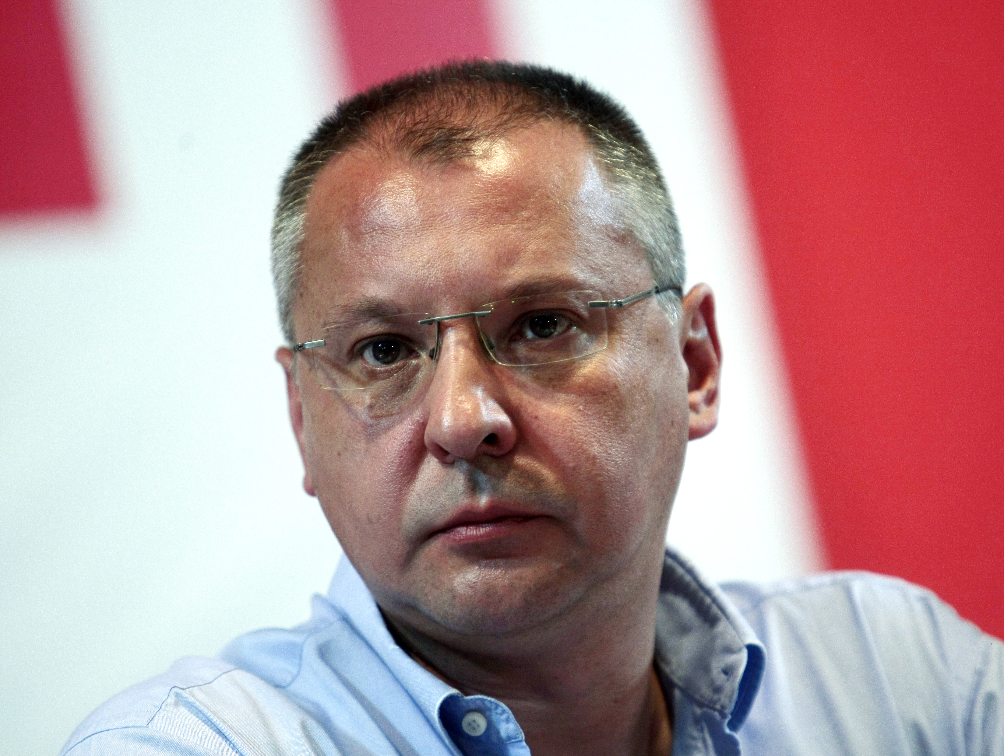 Позицията на Бойко Борисов е шизофренна, смята Сергей Станишев