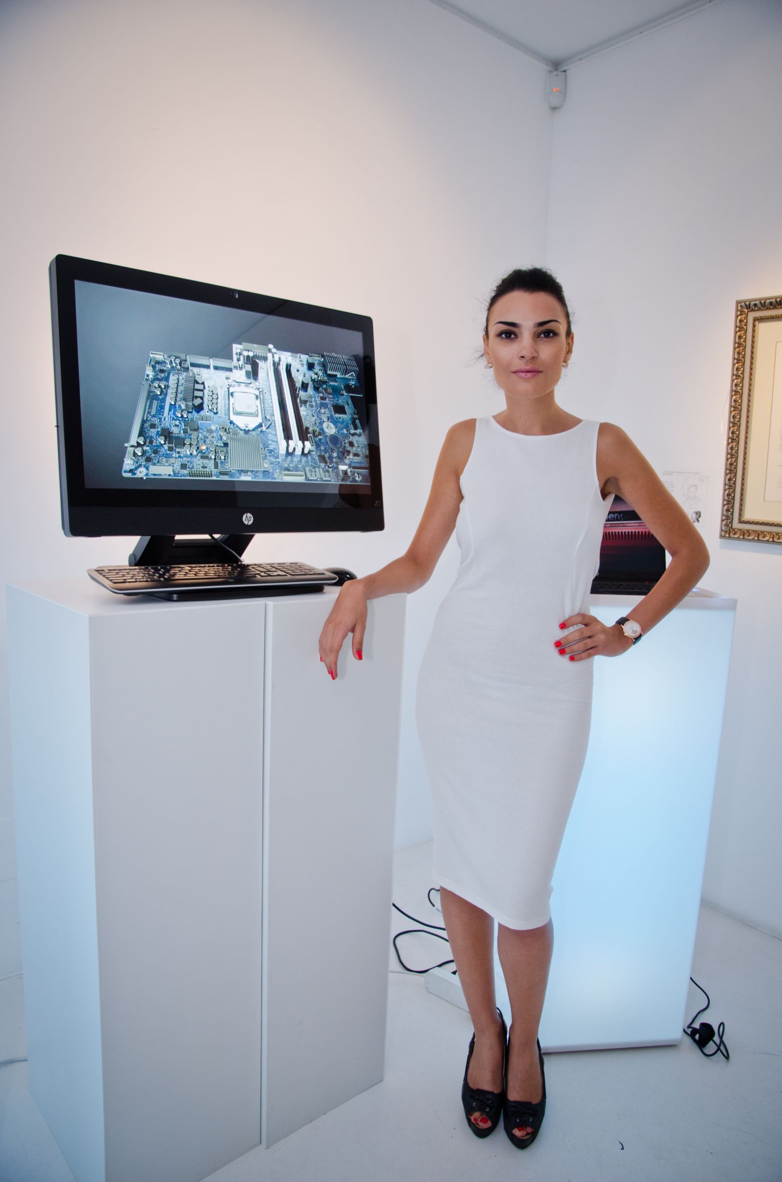 Тънки и мощни ноутбуци на HP дебютираха у нас