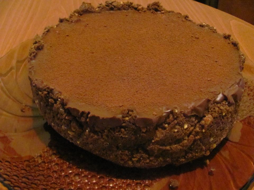 Торта с маскарпоне, бадеми и шоколад