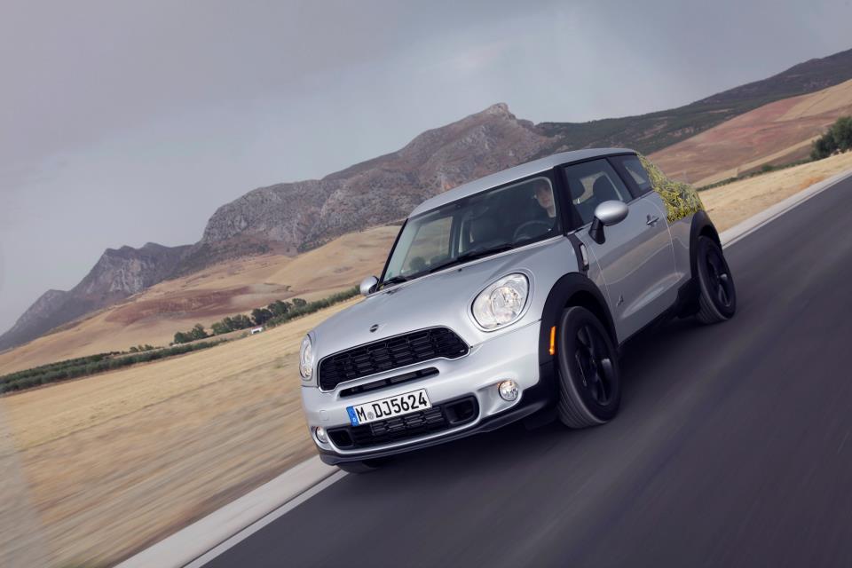 Официални ”шпионски” снимки на MINI Paceman