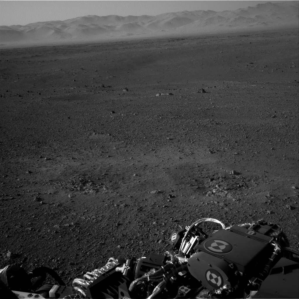Снимка на повърхността на Марс, заснета от марсохода ”Кюриосити”