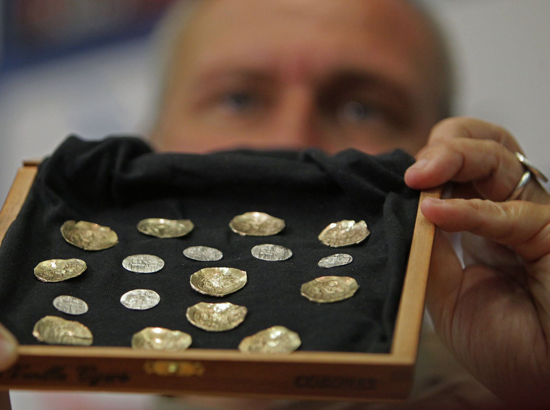 Очакват да открият в Перперикон най-голямото монетно съкровище