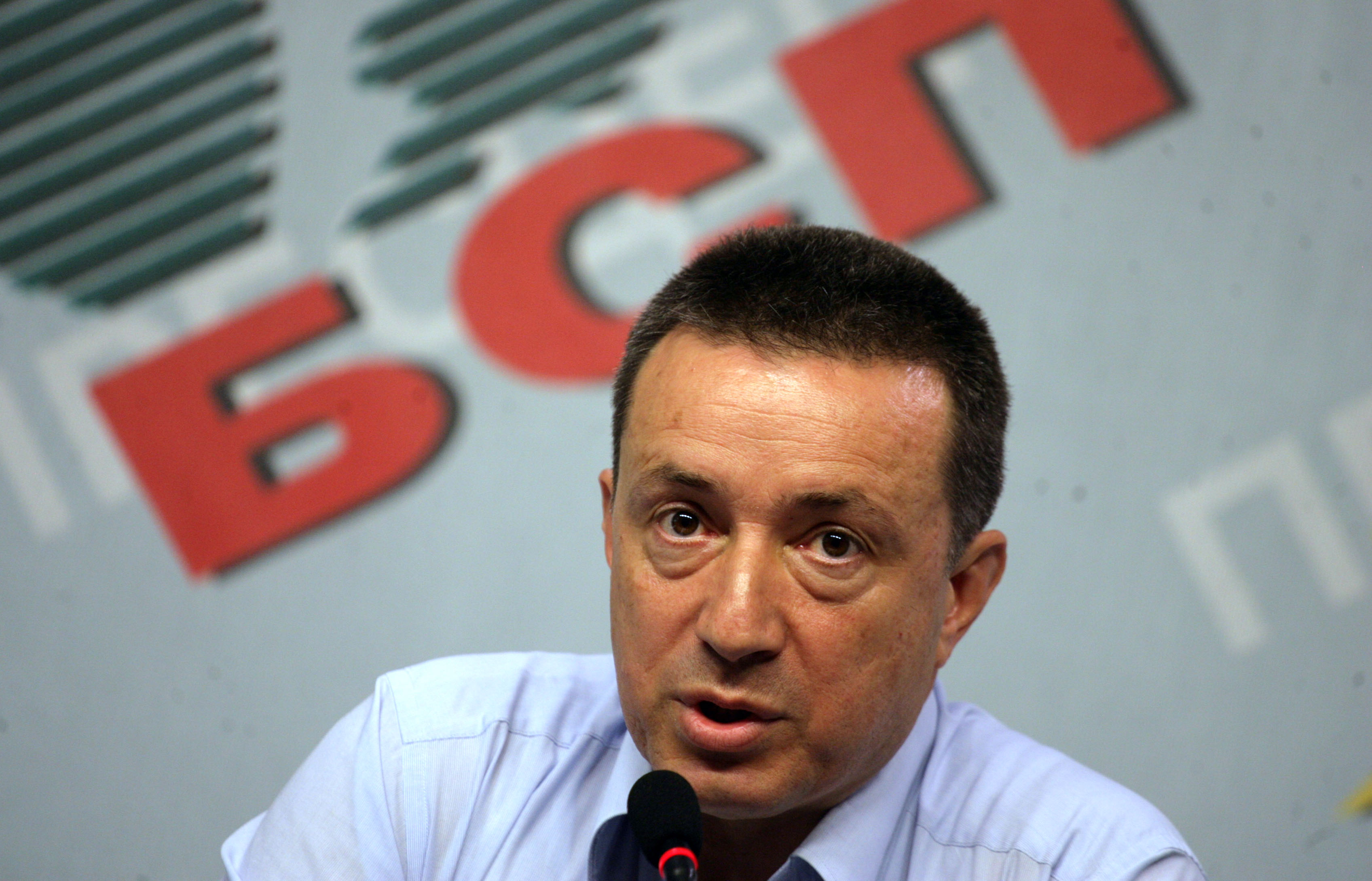 Коалиция с ДПС и Атака също може да бъде възможност, допуска Янаки Стоилов