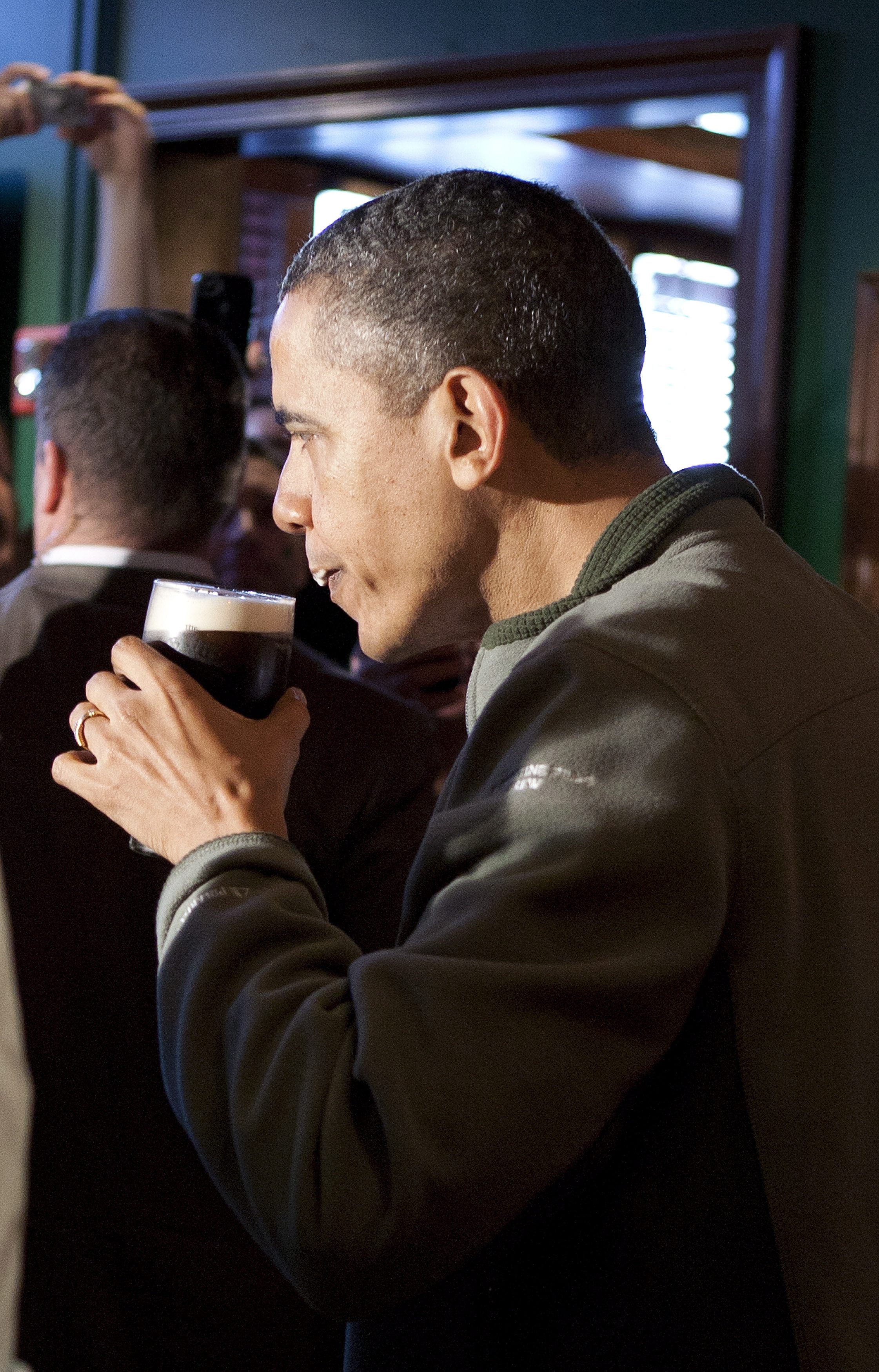 Обама продължава да вари бира в Белия дом