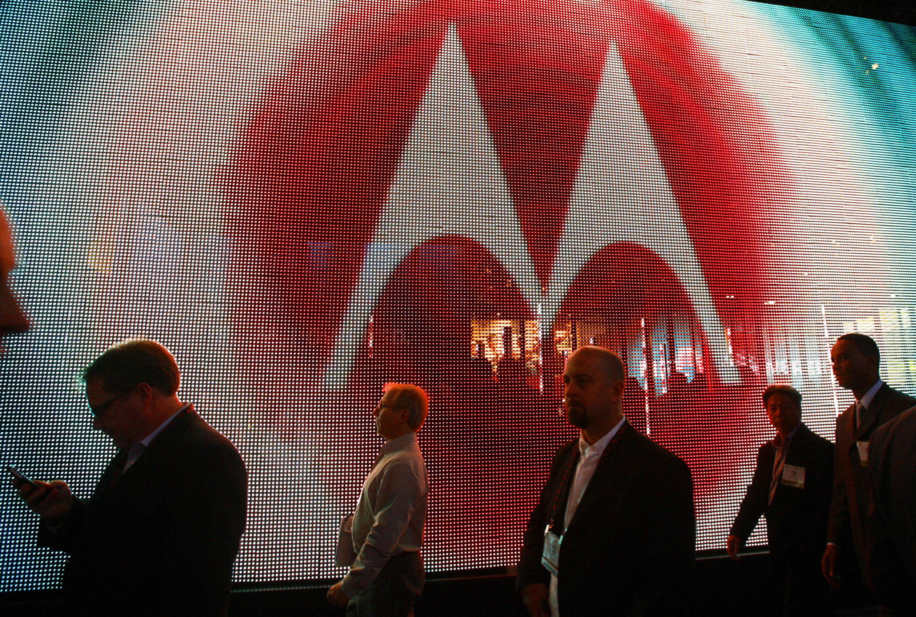 Microsoft спечели патентен спор с Motorola