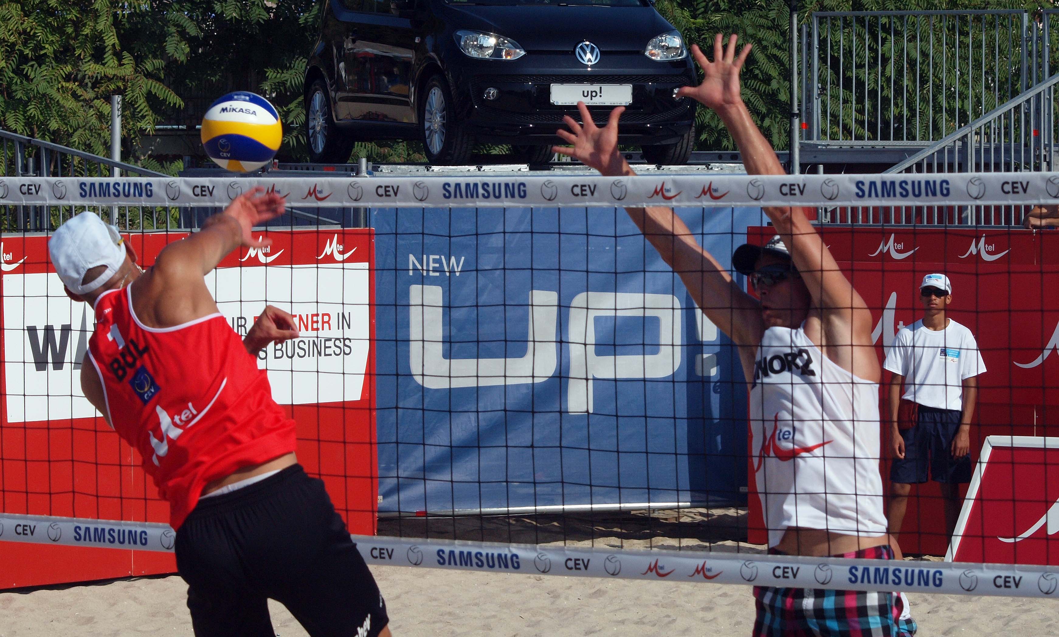 Българите с първи победи в CEV Varna Masters