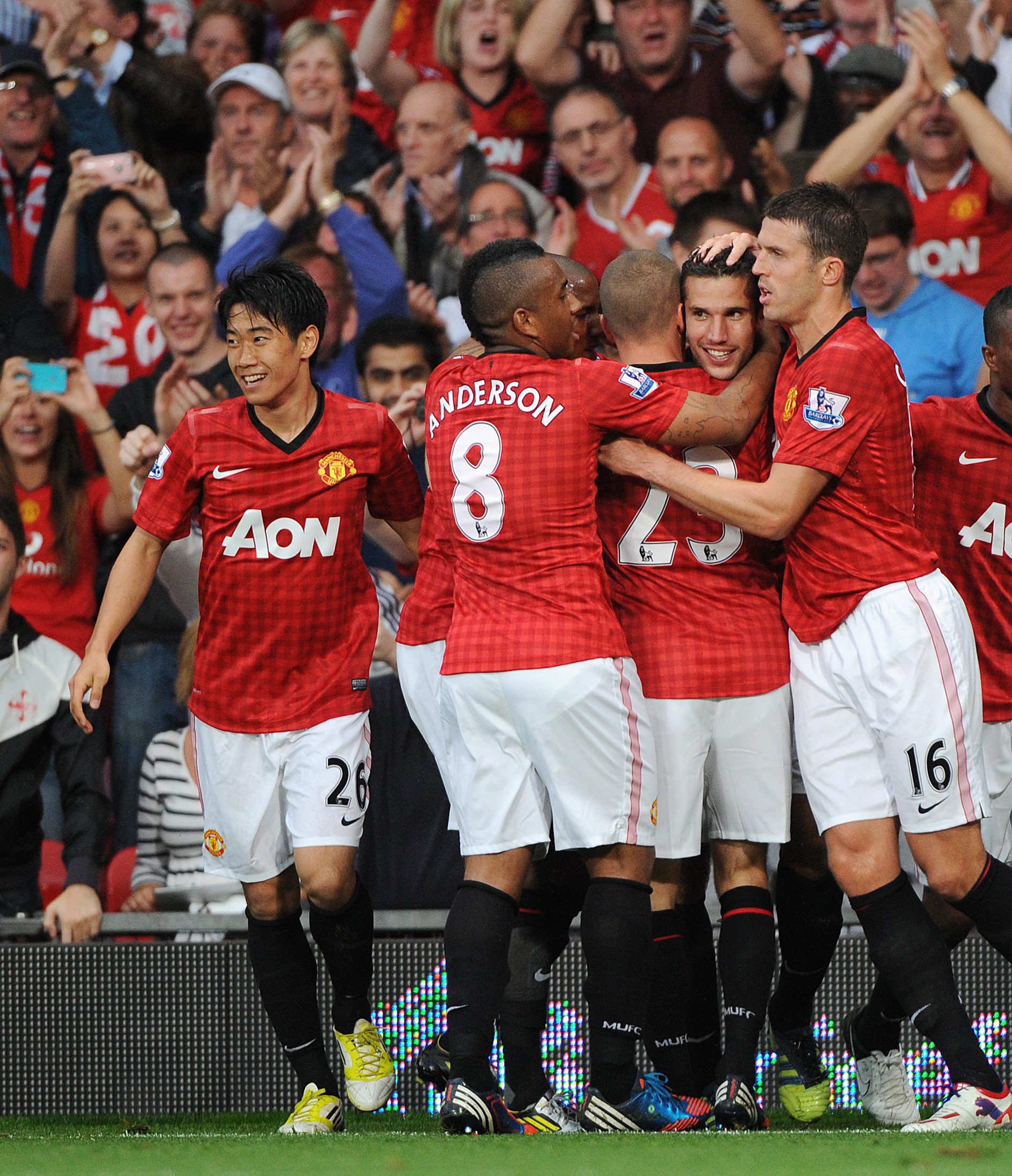 Манчестър Юнайтед взе трудна победа от Фулъм