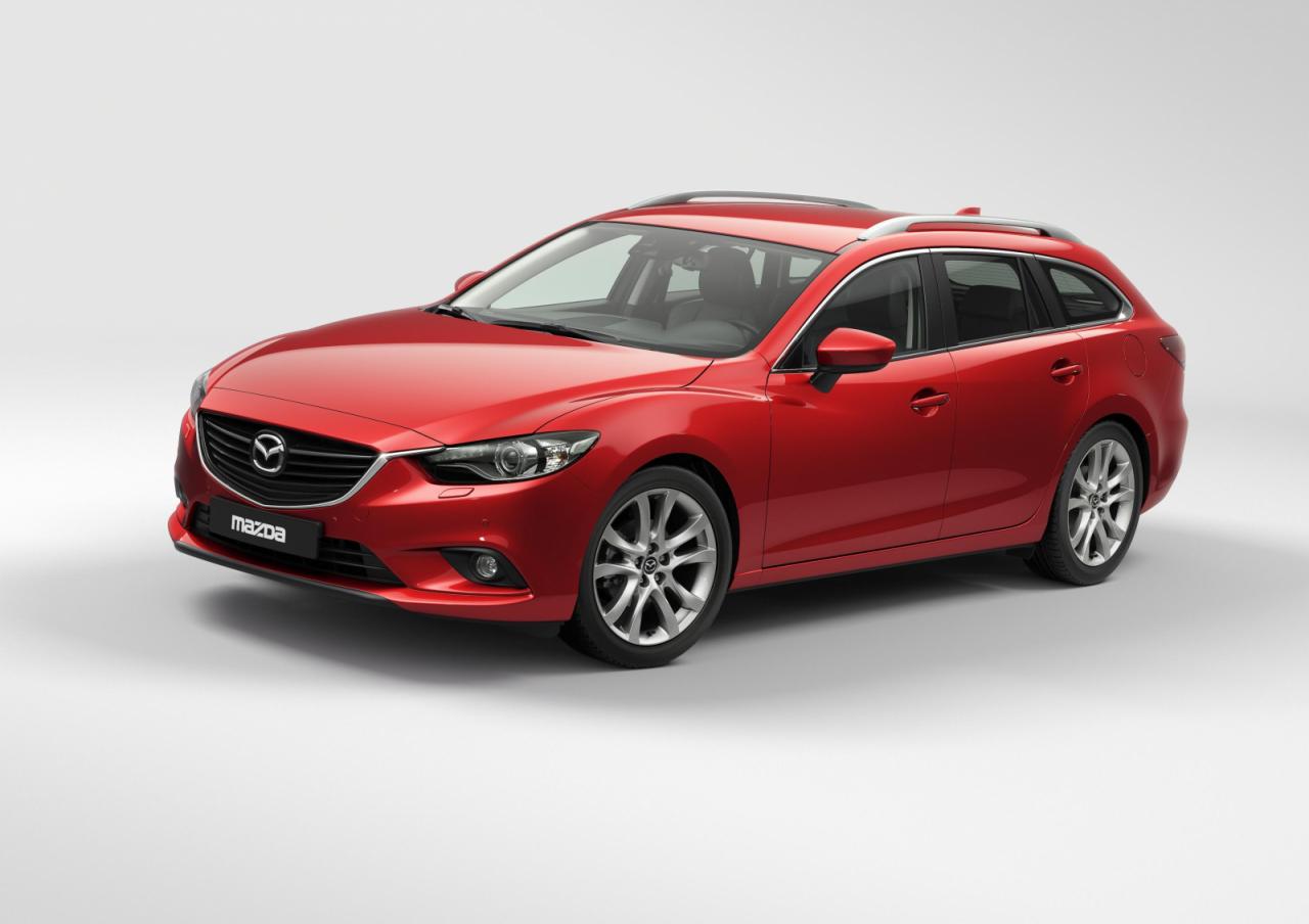Ето го и комбито Mazda6
