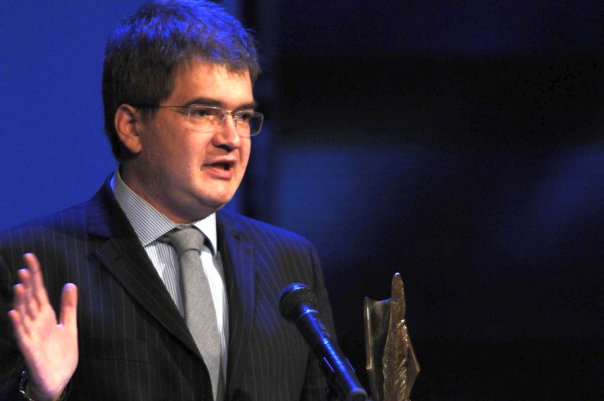Борислав Зюмбюлев започва кариерата си в студентската програма ”Ку-ку ...