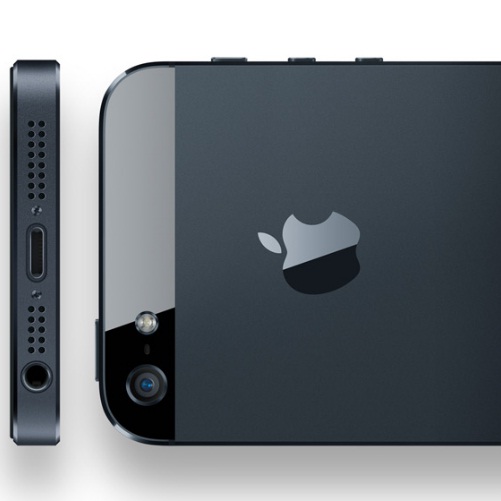 Аpple: Лилавите снимки на iPhone 5 са нормални